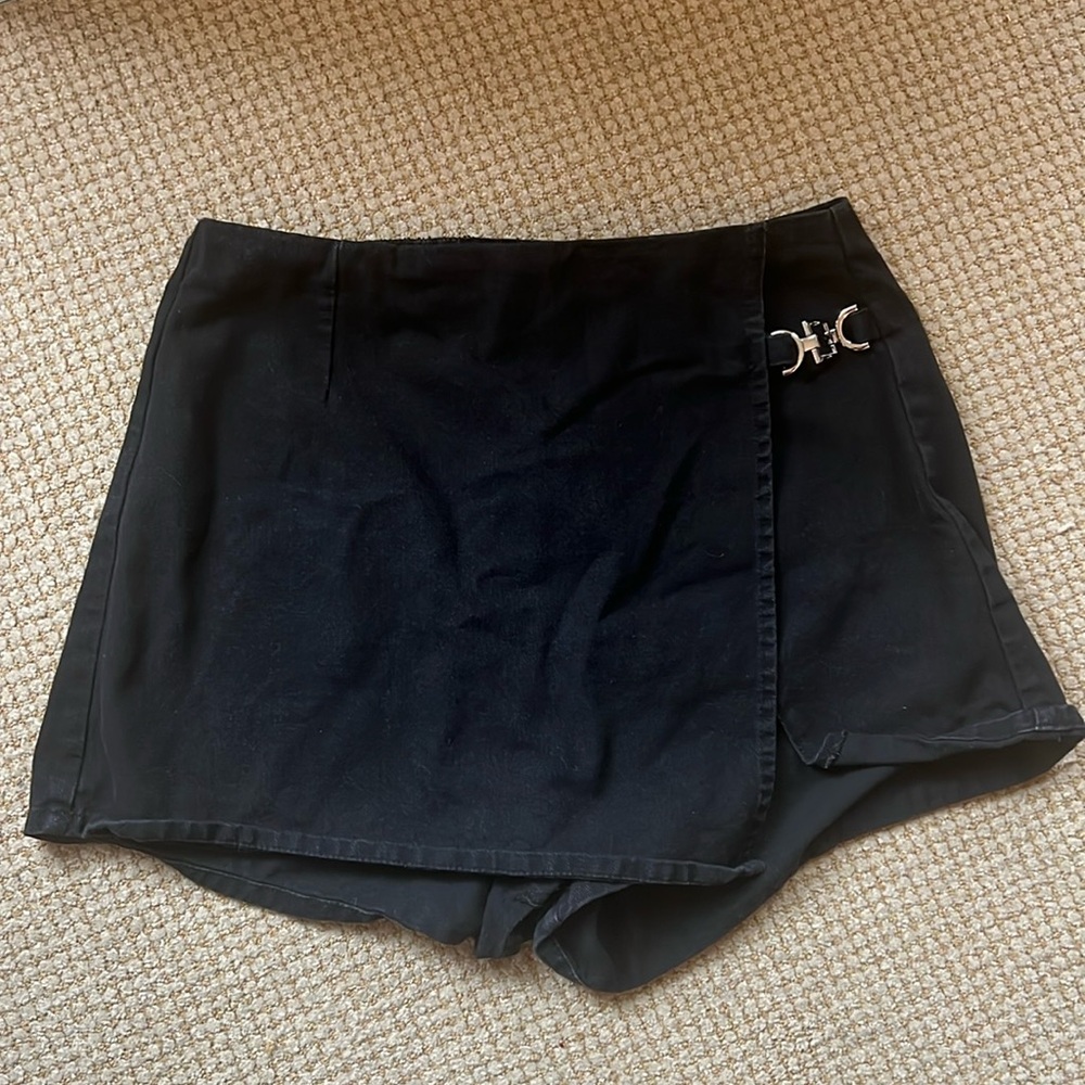High Rise Black Skort